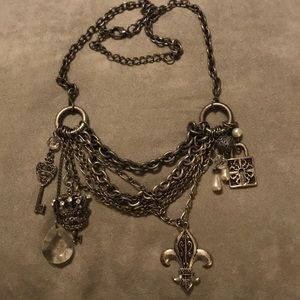 Juicy silver necklace